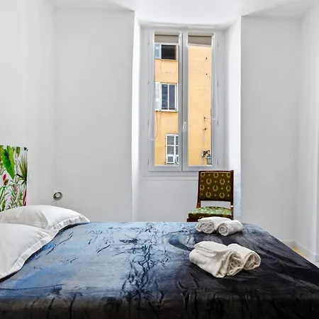 Madonuccia - Hypercentral Chic&cosy Apartamento