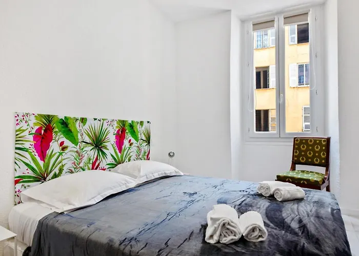 Madonuccia - Hypercentral Chic & Cosy Ajaccio (Corsica)